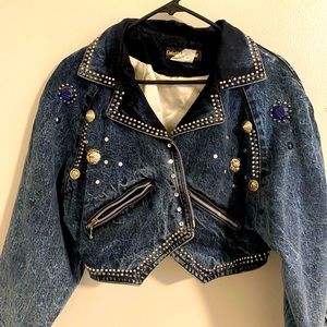 Beautiful Denim Jacket. Looks like new.